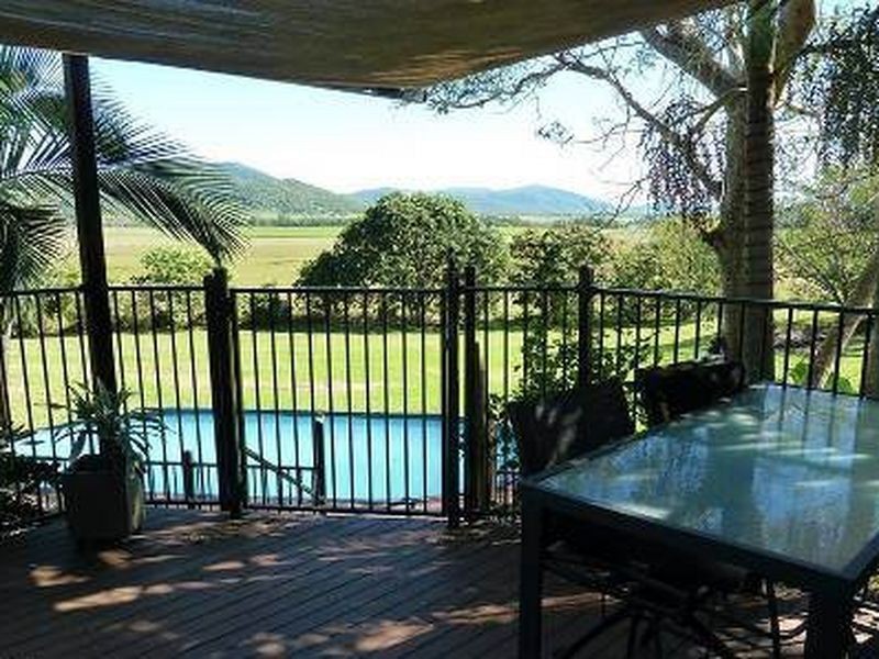 34 Grieshaber Drive, Sarina QLD 4737