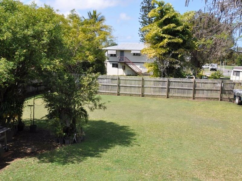 12 Petersen Street, Sarina QLD 4737