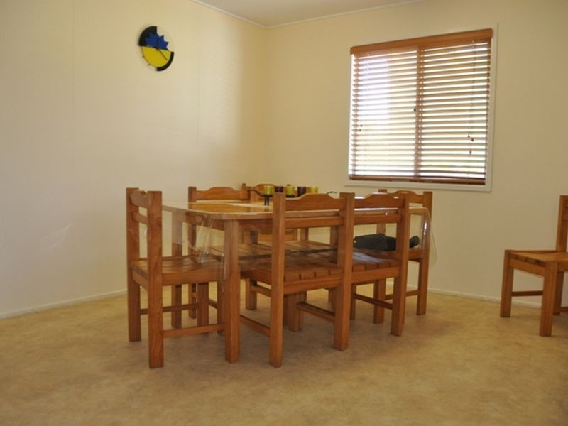 12 Petersen Street, Sarina QLD 4737