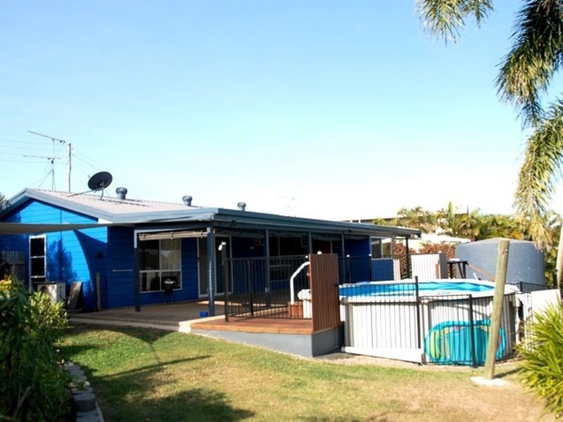 Campwin Beach QLD 4737