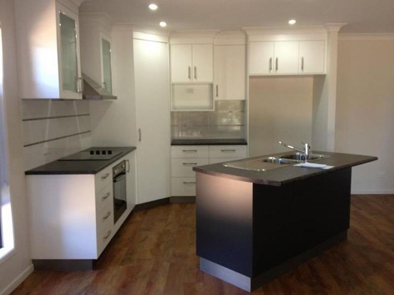 8 Rasmussen Court, Armstrong Beach QLD 4737