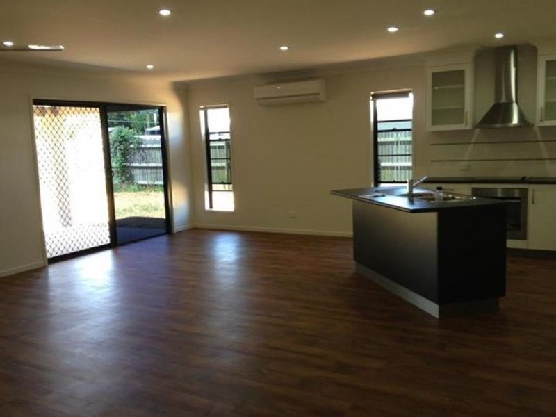 8 Rasmussen Court, Armstrong Beach QLD 4737