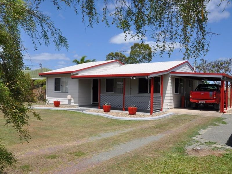 99 Beach Road, Sarina QLD 4737