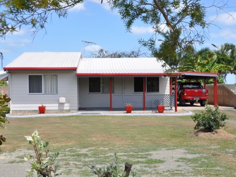 99 Beach Road, Sarina QLD 4737