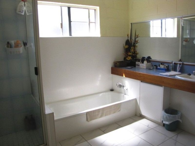 16 Sunset Drive, Sarina Beach QLD 4737