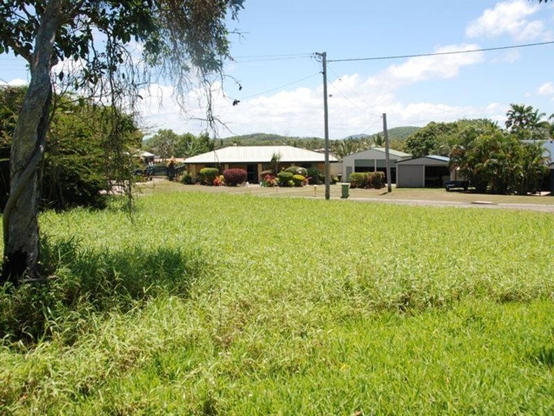 21 Cooper Avenue, Campwin Beach QLD 4737