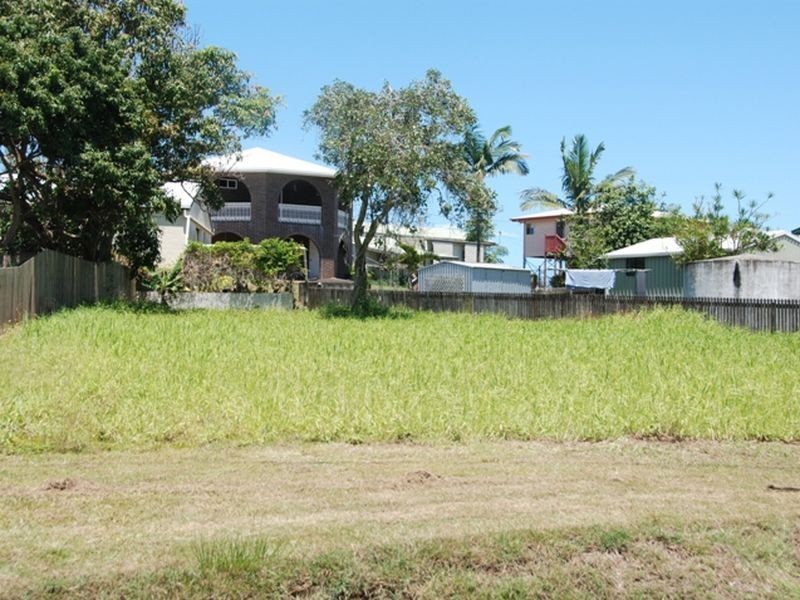 21 Cooper Avenue, Campwin Beach QLD 4737