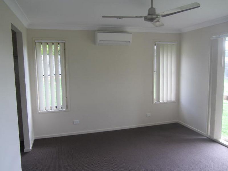 33 Morris Street, Campwin Beach QLD 4737