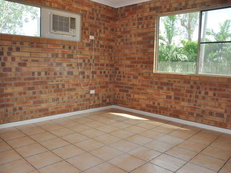 13 Swan Street, Armstrong Beach QLD 4737