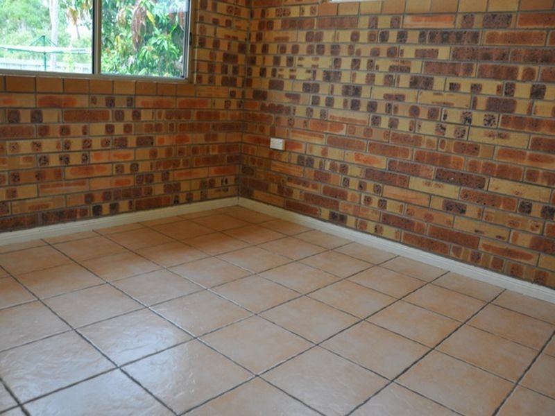 13 Swan Street, Armstrong Beach QLD 4737