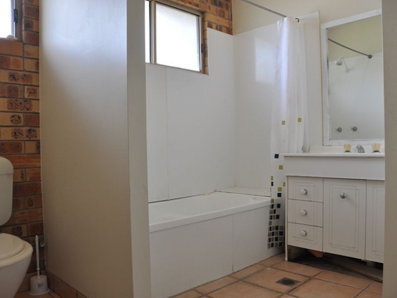 13 Swan Street, Armstrong Beach QLD 4737