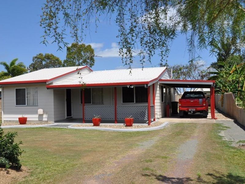 99 Beach Road, Sarina QLD 4737