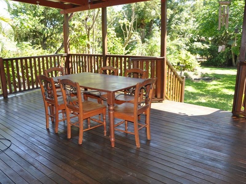 11 Ablett Street, Sarina QLD 4737