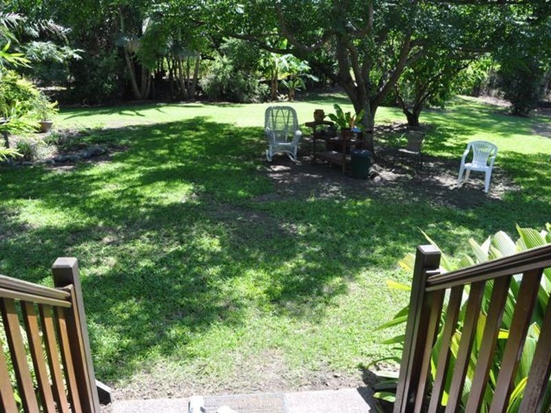 11 Ablett Street, Sarina QLD 4737