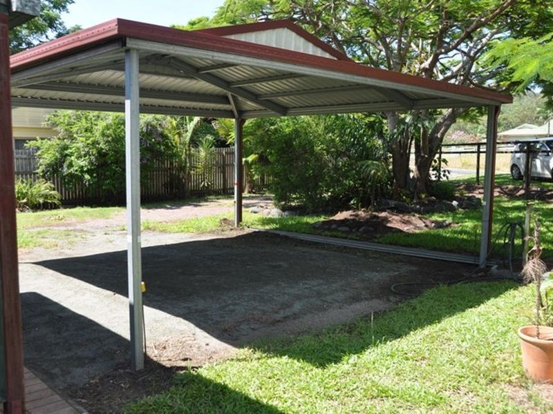 11 Ablett Street, Sarina QLD 4737