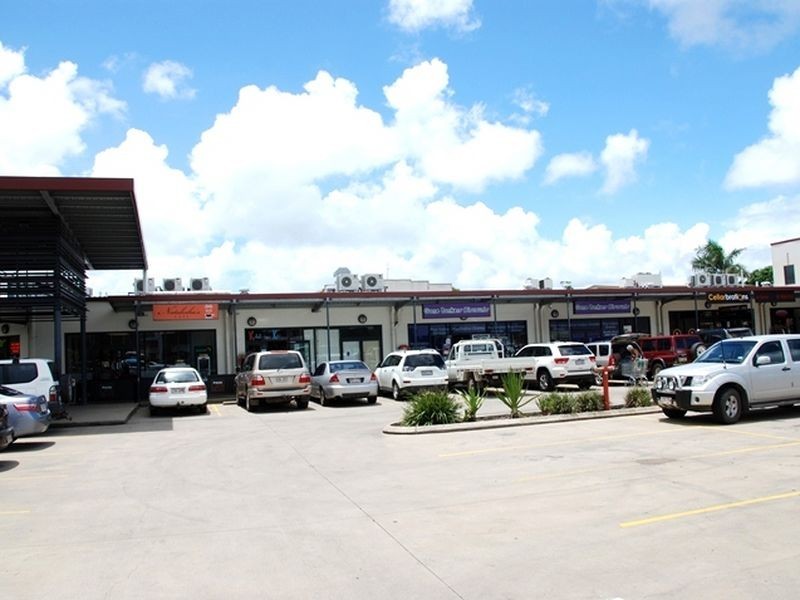 Shop 5/4 Broad Street, Sarina QLD 4737