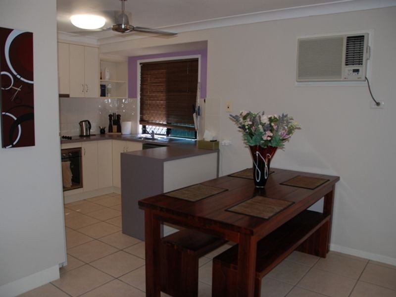 1/5 East Street, Sarina QLD 4737