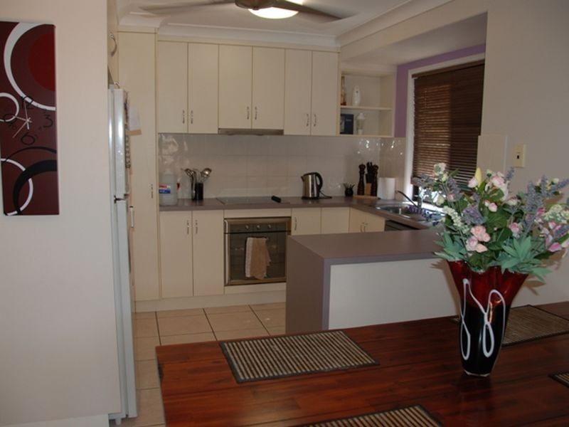 1/5 East Street, Sarina QLD 4737