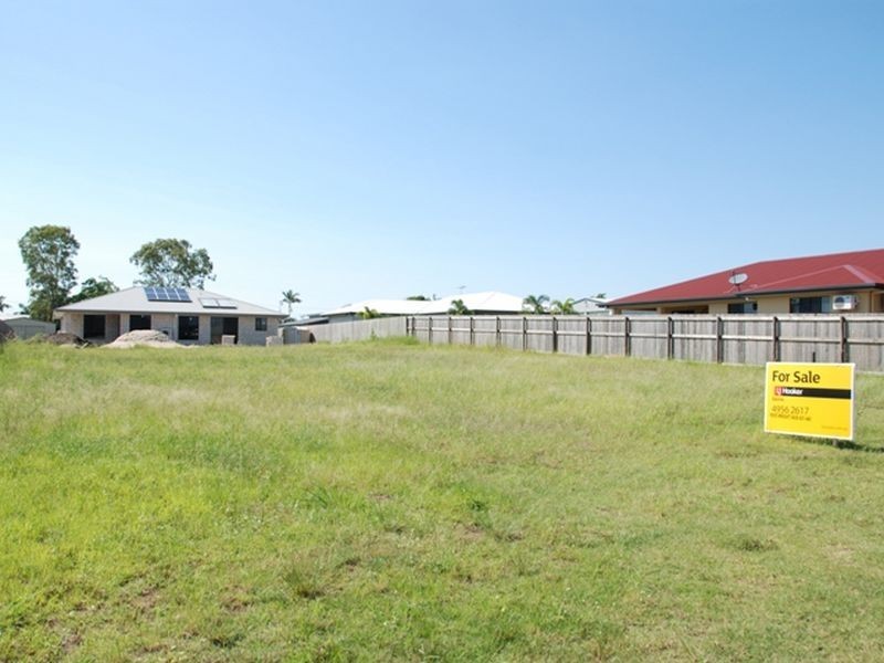 25 Reef Street, Sarina QLD 4737