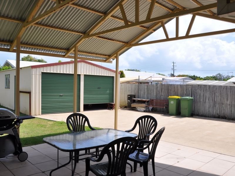 7 Howard Street, Salonika Beach QLD 4740