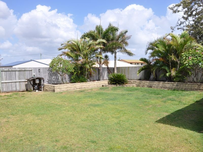 7 Howard Street, Salonika Beach QLD 4740
