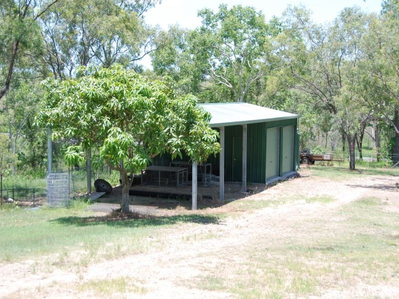 71 Shackleton Road, Sarina QLD 4737