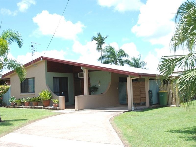 4 Arthur Street, Sarina QLD 4737