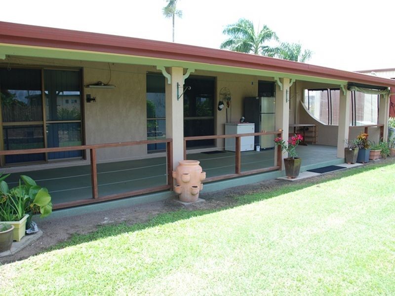 4 Arthur Street, Sarina QLD 4737