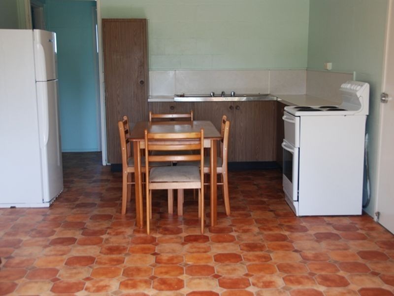 8 Tandy, Salonika Beach QLD 4740