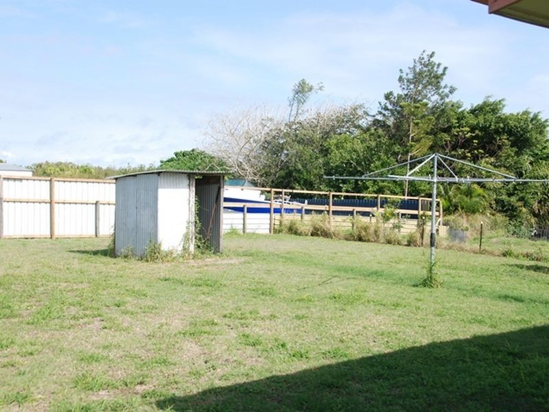 8 Tandy, Salonika Beach QLD 4740