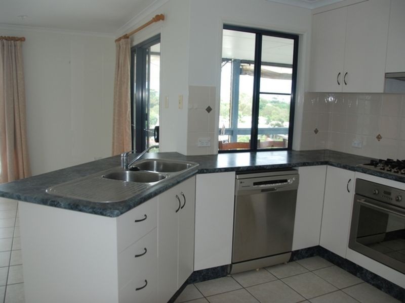 13 Brooksfield Drive, Sarina Beach QLD 4737