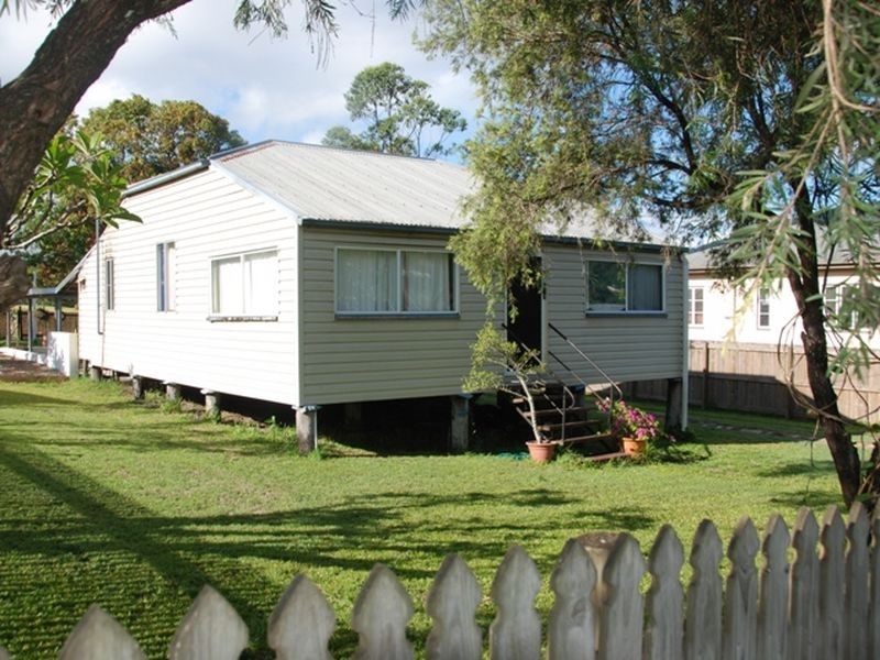 25 Mill Street, Sarina QLD 4737