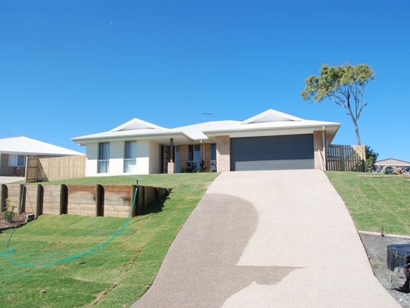 27 Morris Street, Campwin Beach QLD 4737