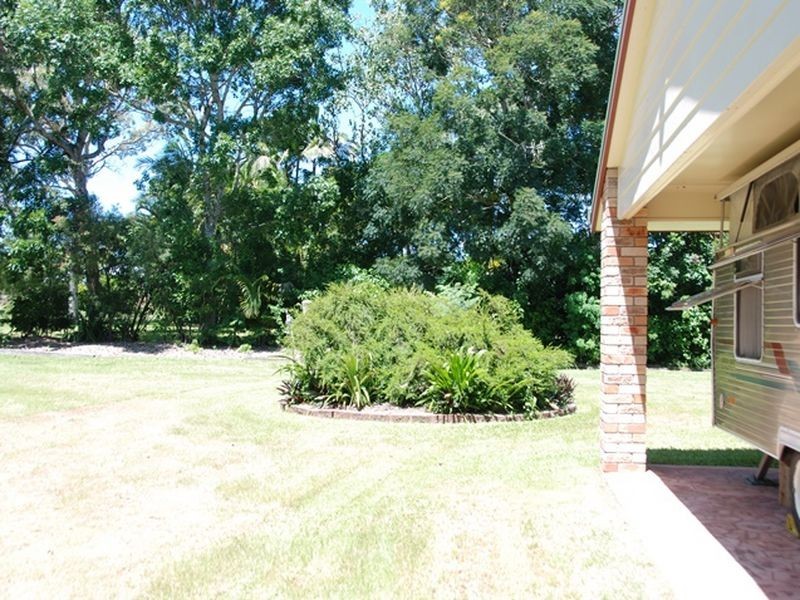 7 Pine Court, Hay Point QLD 4740