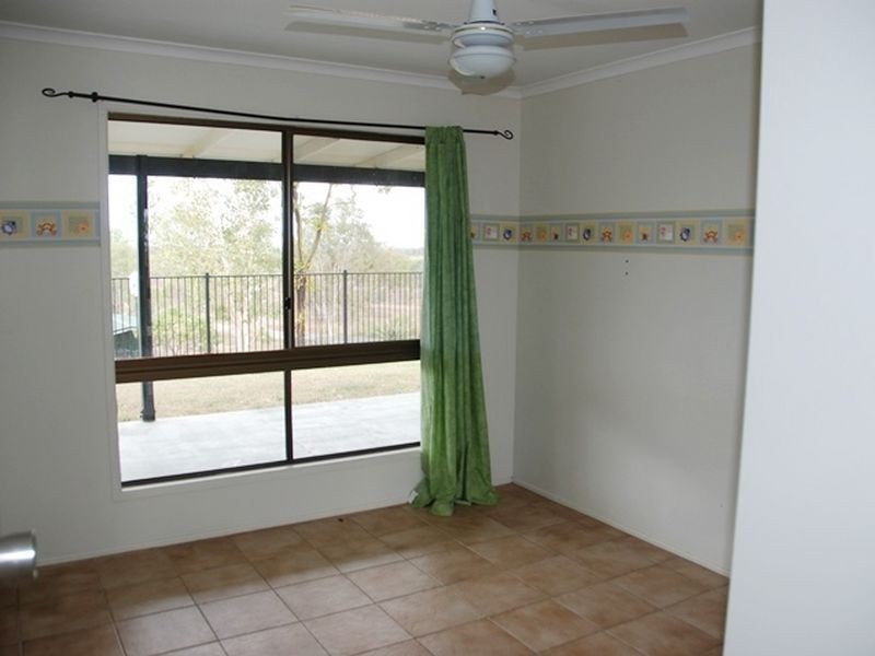 71 Shackleton Road, Sarina QLD 4737