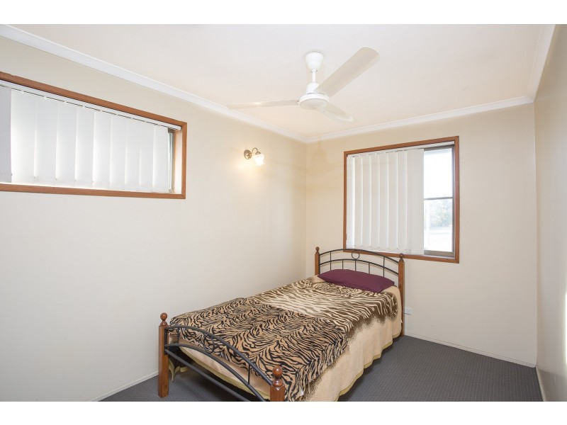 Unit 1/2A McCarthy Street, Hay Point QLD 4740