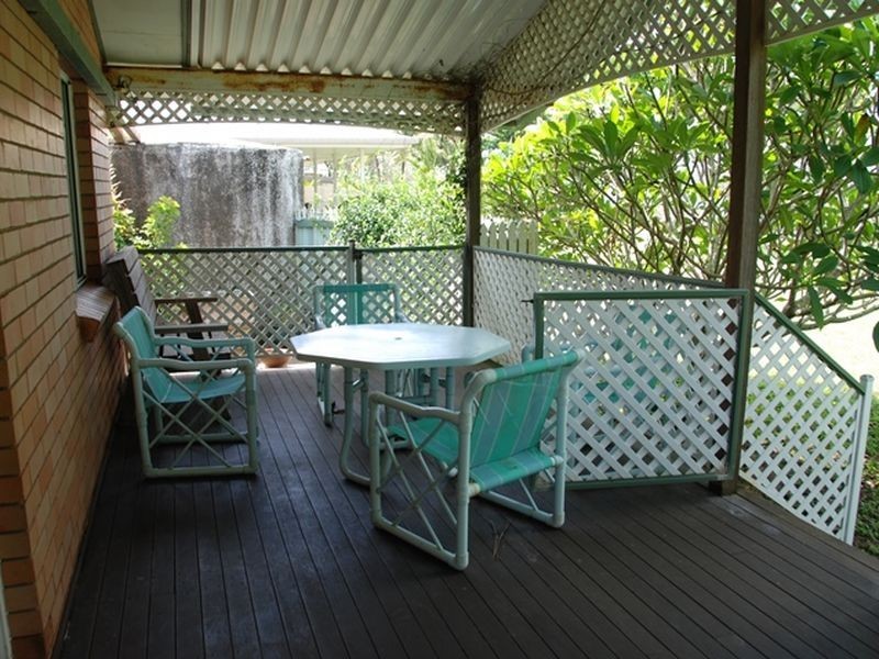 25 Rasmussen Avenue, Salonika Beach QLD 4740