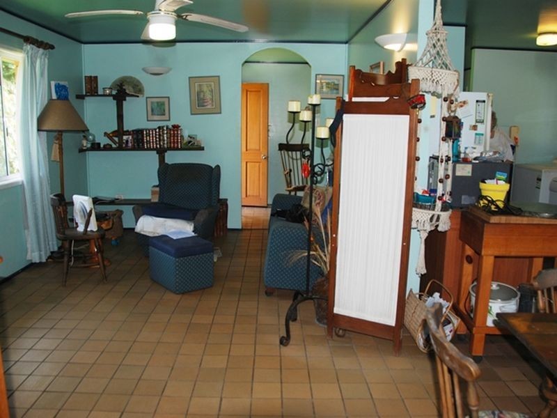 25 Rasmussen Avenue, Salonika Beach QLD 4740