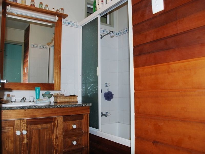 25 Rasmussen Avenue, Salonika Beach QLD 4740