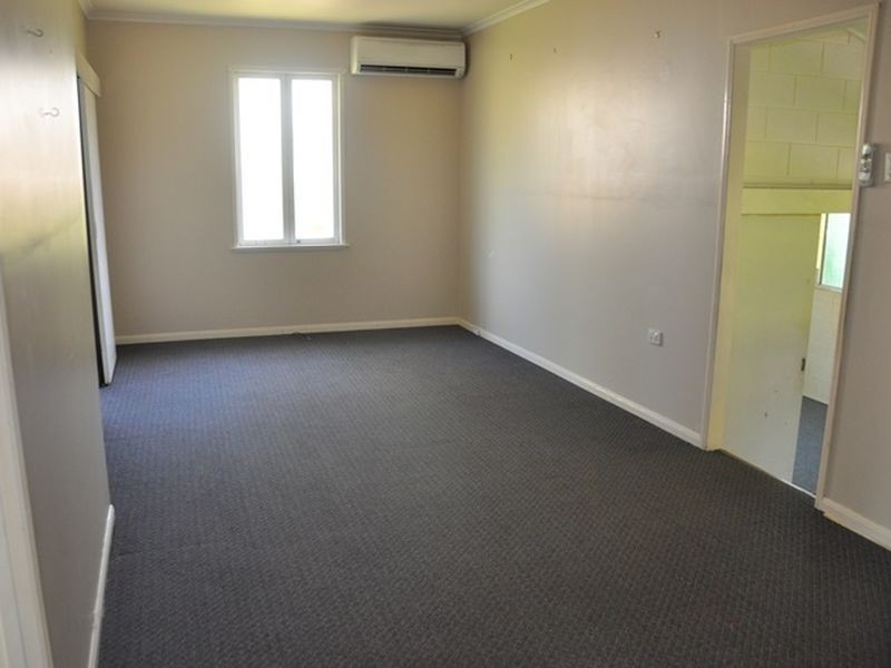 18 Maralyn Avenue, Grasstree Beach QLD 4740