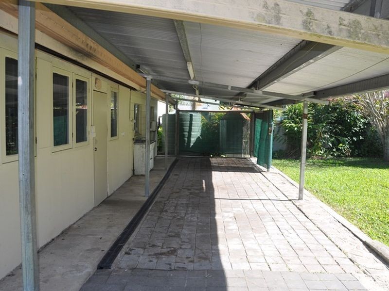 18 Maralyn Avenue, Grasstree Beach QLD 4740