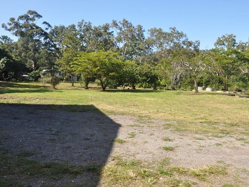 18 Maralyn Avenue, Grasstree Beach QLD 4740