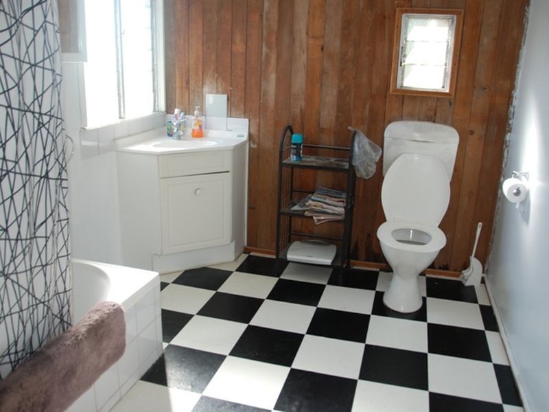 17A Brewers Road, Sarina QLD 4737