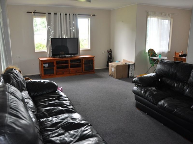 22 Holmes Avenue, Sarina QLD 4737