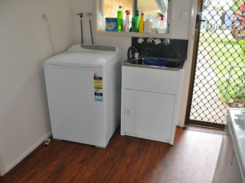 22 Holmes Avenue, Sarina QLD 4737