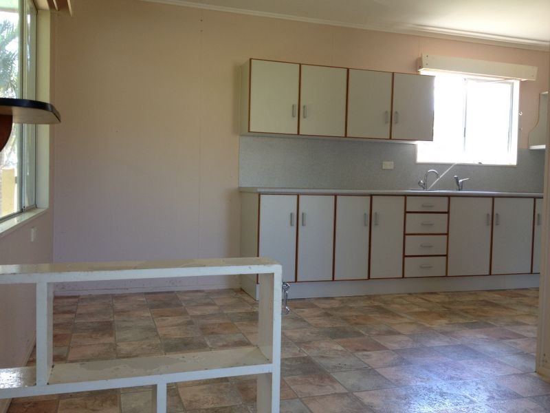 5 Macartney Street, St Lawrence QLD 4707