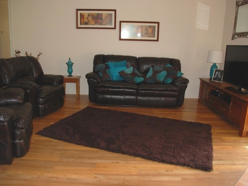 19 Gumnut Drive, Sarina QLD 4737