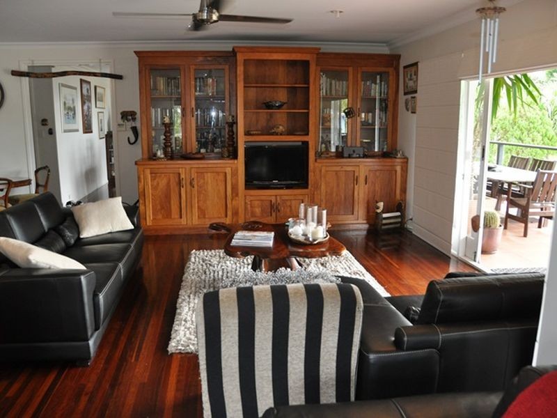 132 The Esplanade, Grasstree Beach QLD 4740