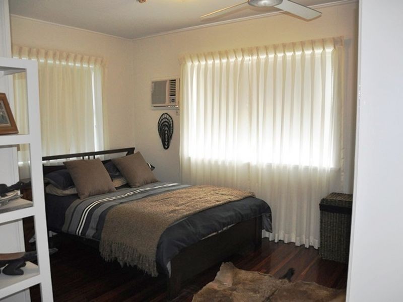 132 The Esplanade, Grasstree Beach QLD 4740