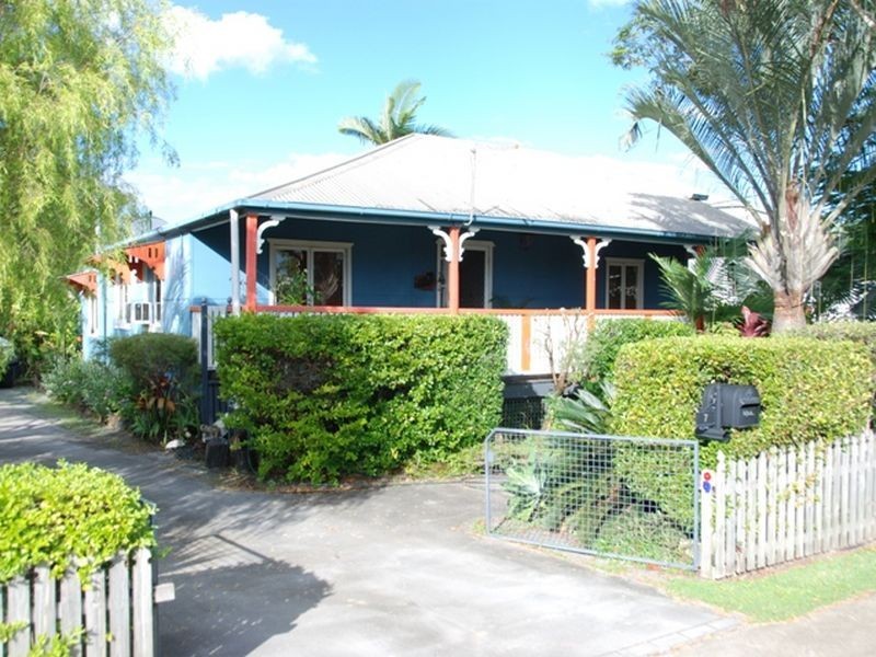 7 Leslie Street, Sarina QLD 4737